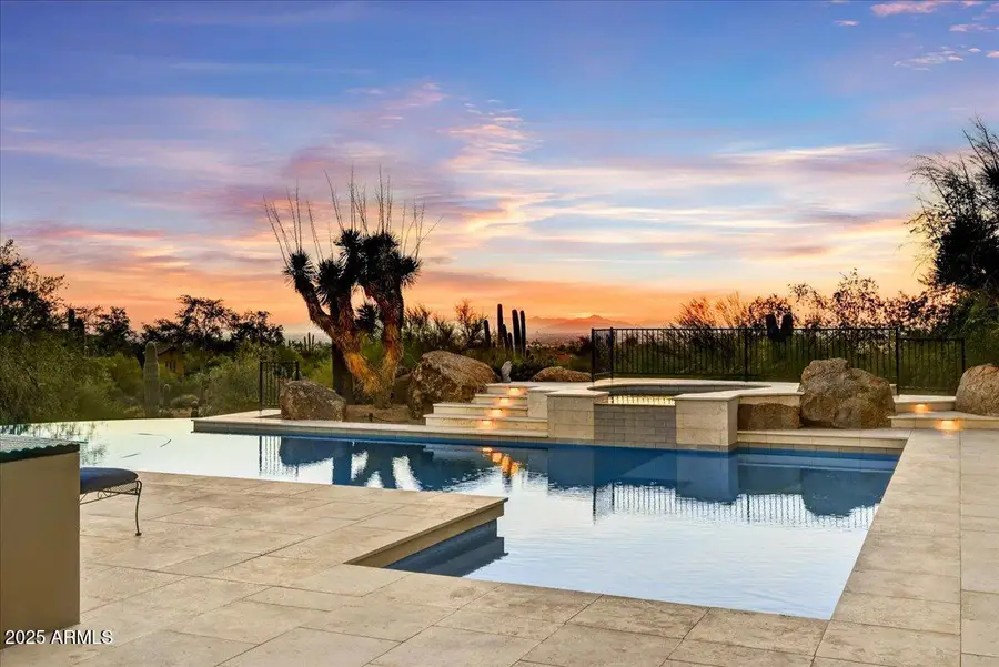 8812 E Palm Lane, Mesa, AZ 85207 - Image #2