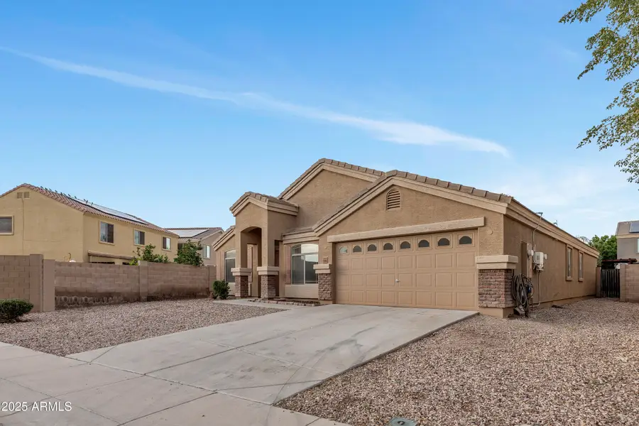 23606 W Wayland Drive, Buckeye, AZ 85326 - Image #2