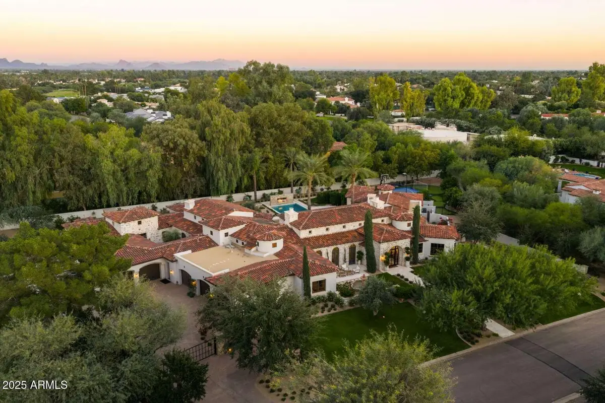 8601 N 59th Place, Paradise Valley, AZ 85253 - Image #1