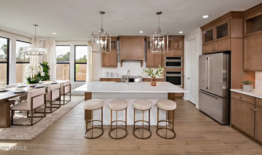 8010 W Royal Palm Road, Peoria, AZ 85345 - Image #2