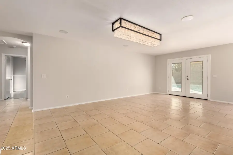 7587 W Vermont Avenue, Glendale, AZ 85303 - Image #3