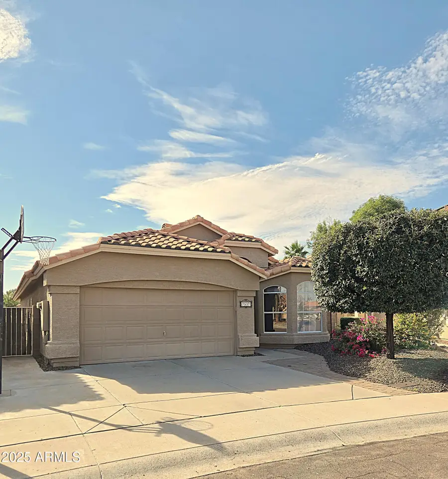 7537 W Wescott Drive, Glendale, AZ 85308 - Image #2