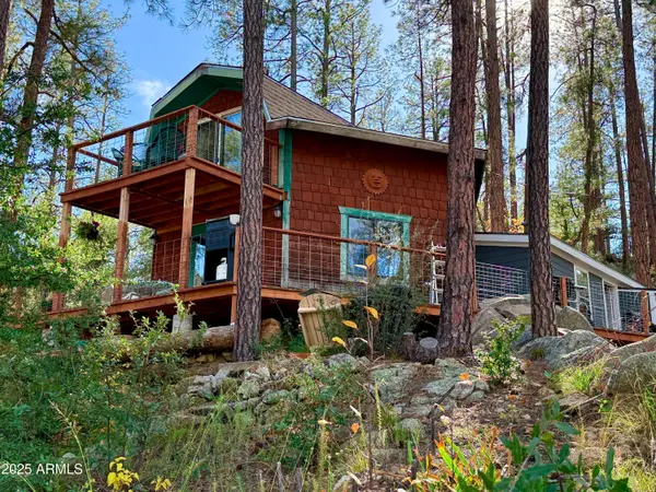 7139 E Vernon Martin Drive, Crown King, AZ 86343