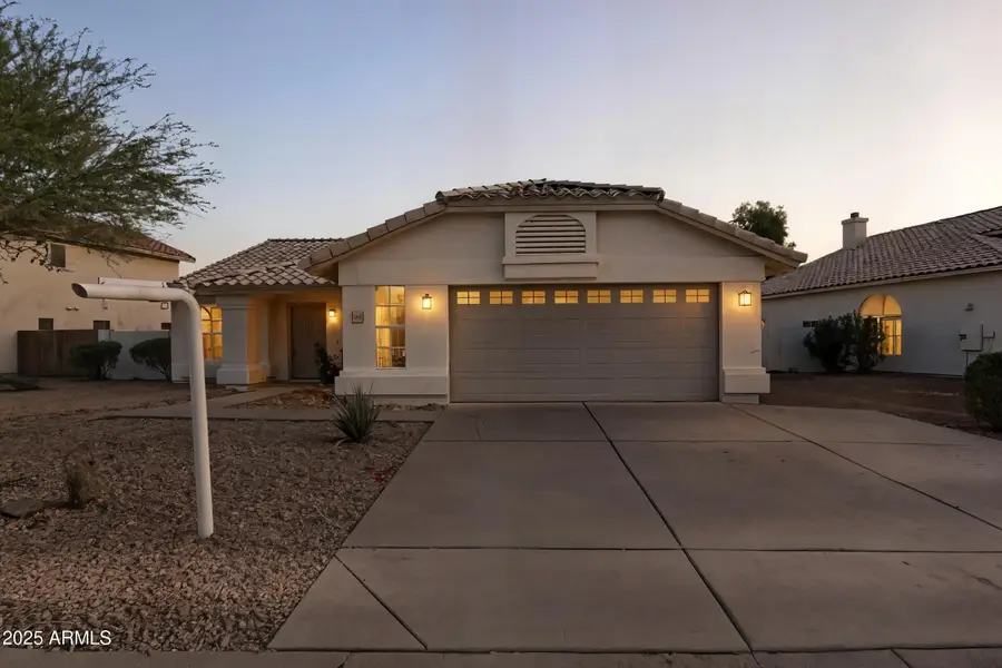 5421 W Oraibi Drive, Glendale, AZ 85308 - Image #3