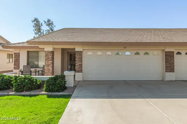 11250 E Kilarea Avenue #214, Mesa, AZ 85209