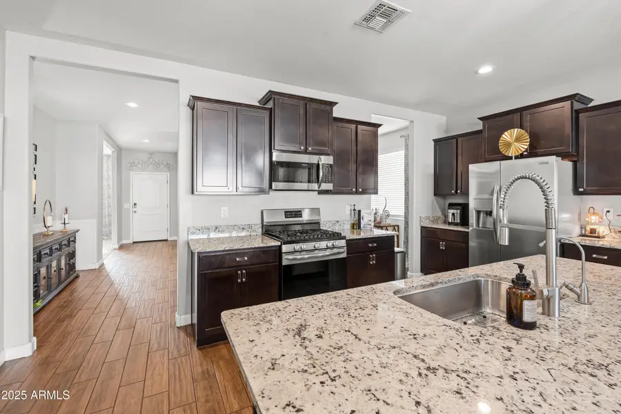 30394 W Amelia Avenue, Buckeye, AZ 85396 - Image #3