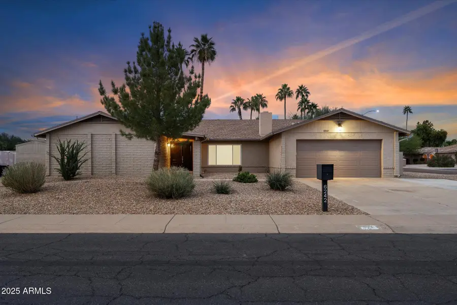 6242 E Hearn Road, Phoenix, AZ 85254 - Image #2