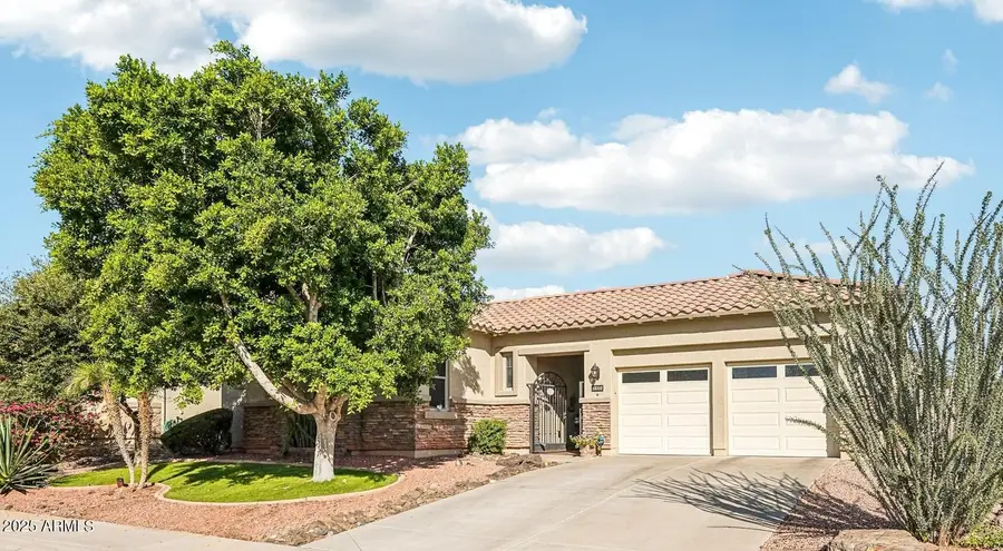 18310 W Onyx Court, Waddell, AZ 85355 - Image #2