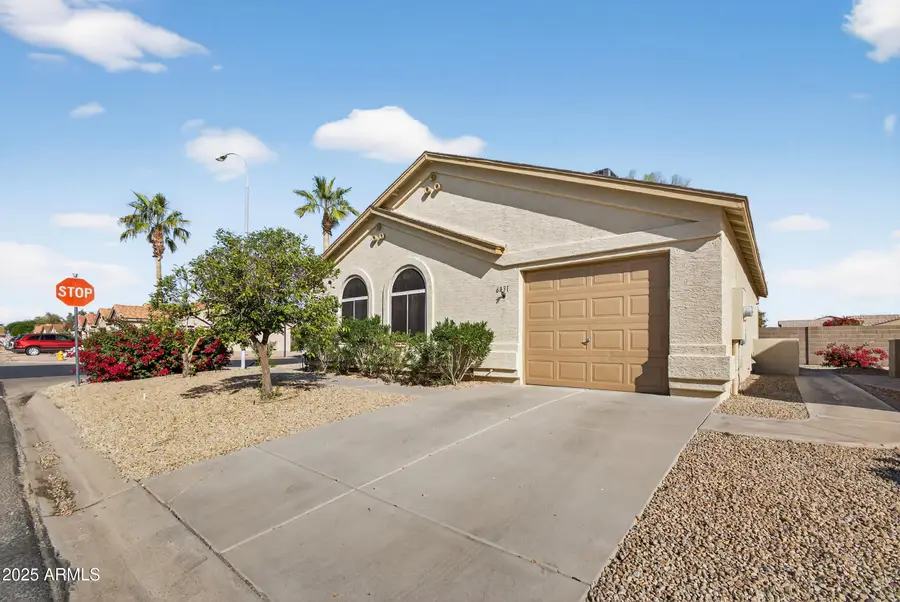 6831 S Oakmont Drive, Chandler, AZ 85249 - Image #2