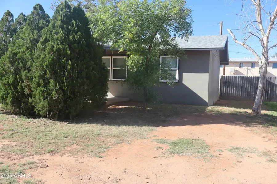 516 Pfister Avenue, Sierra Vista, AZ 85635 - Image #2