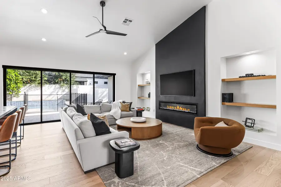 4702 E Calle Tuberia Drive, Phoenix, AZ 85018 - Image #3