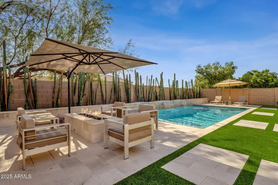 10601 E Sheena Drive, Scottsdale, AZ 85255 - Image #2