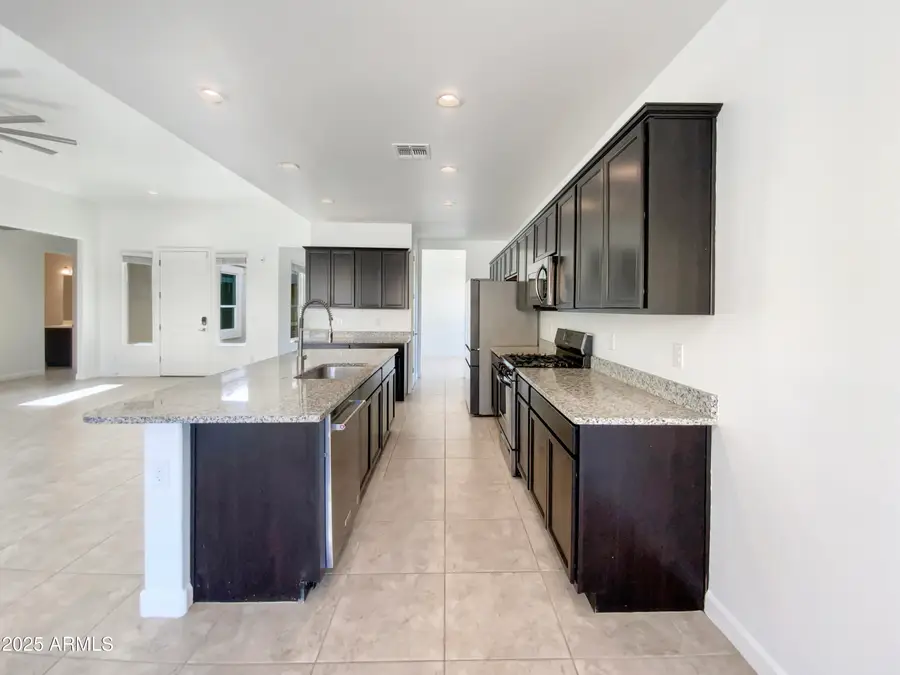 38094 W Padilla Street, Maricopa, AZ 85138 - Image #2