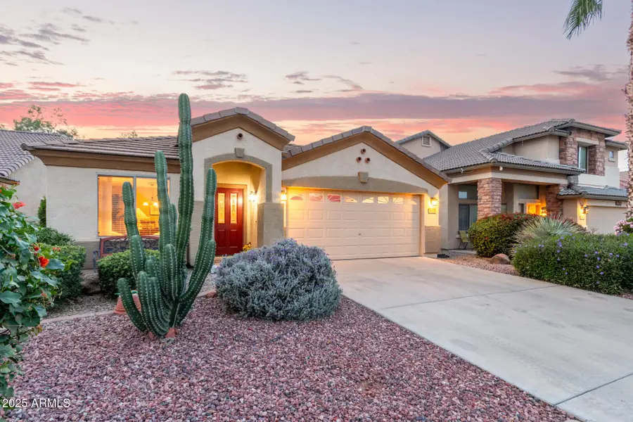33818 N Windmill Run, San Tan Valley, AZ 85144 - Image #2