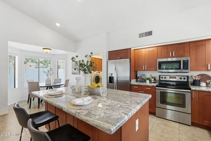 935 E Citation Lane, Tempe, AZ 85284 - Image #3