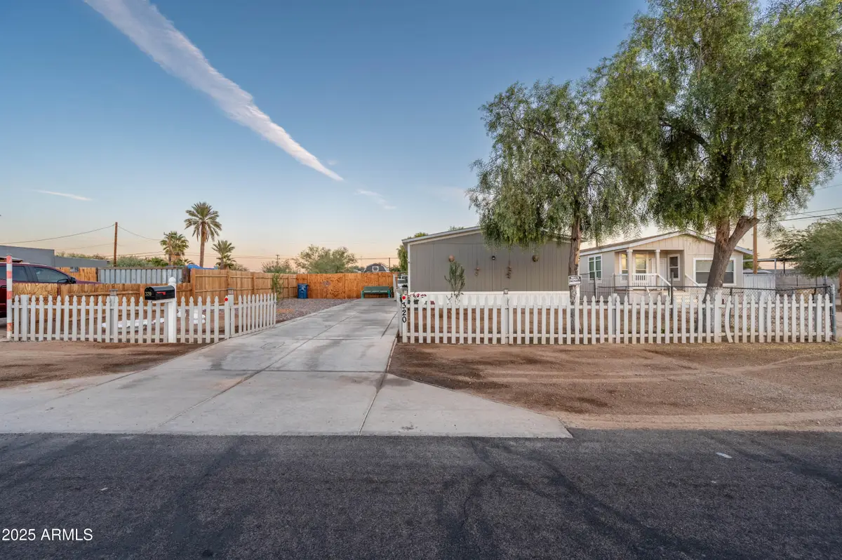 320 5th Avenue E, Buckeye, AZ 85326 - Image #1