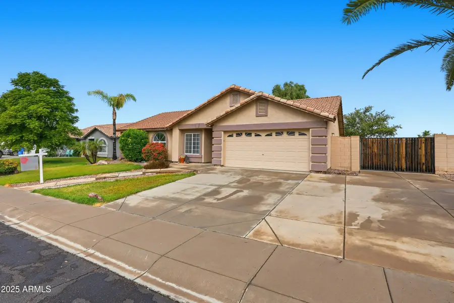3762 E Thornton Avenue, Gilbert, AZ 85297 - Image #2
