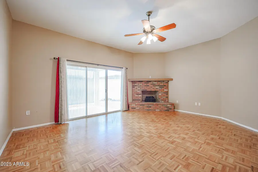 10433 W Hutton Drive, Sun City, AZ 85351 - Image #3