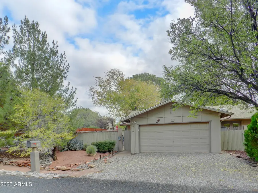10 N Hummingbird Lane, Sedona, AZ 86336 - Image #3