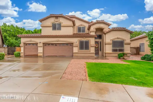 1111 S Sandstone Street, Gilbert, AZ 85296