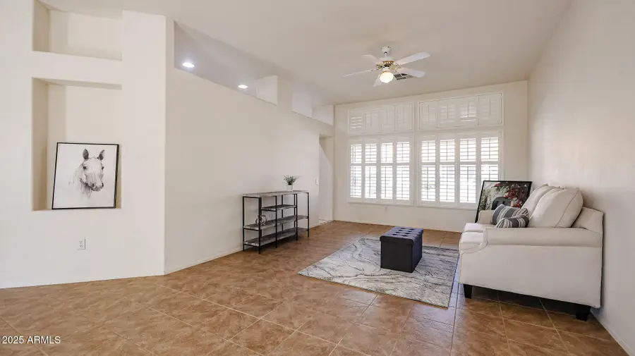 14204 W Wagon Wheel Drive, Sun City West, AZ 85375 - Image #3