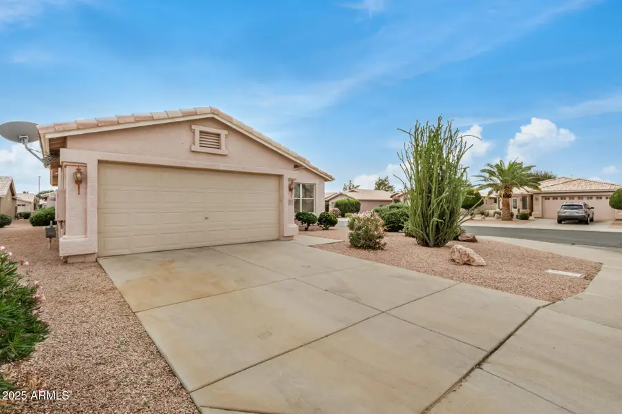 1365 E Runaway Bay Drive, Chandler, AZ 85249 - Image #3