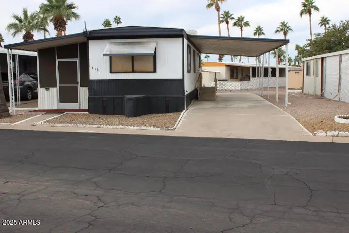 303 S Recker Road, Mesa, AZ 85206 - Image #1