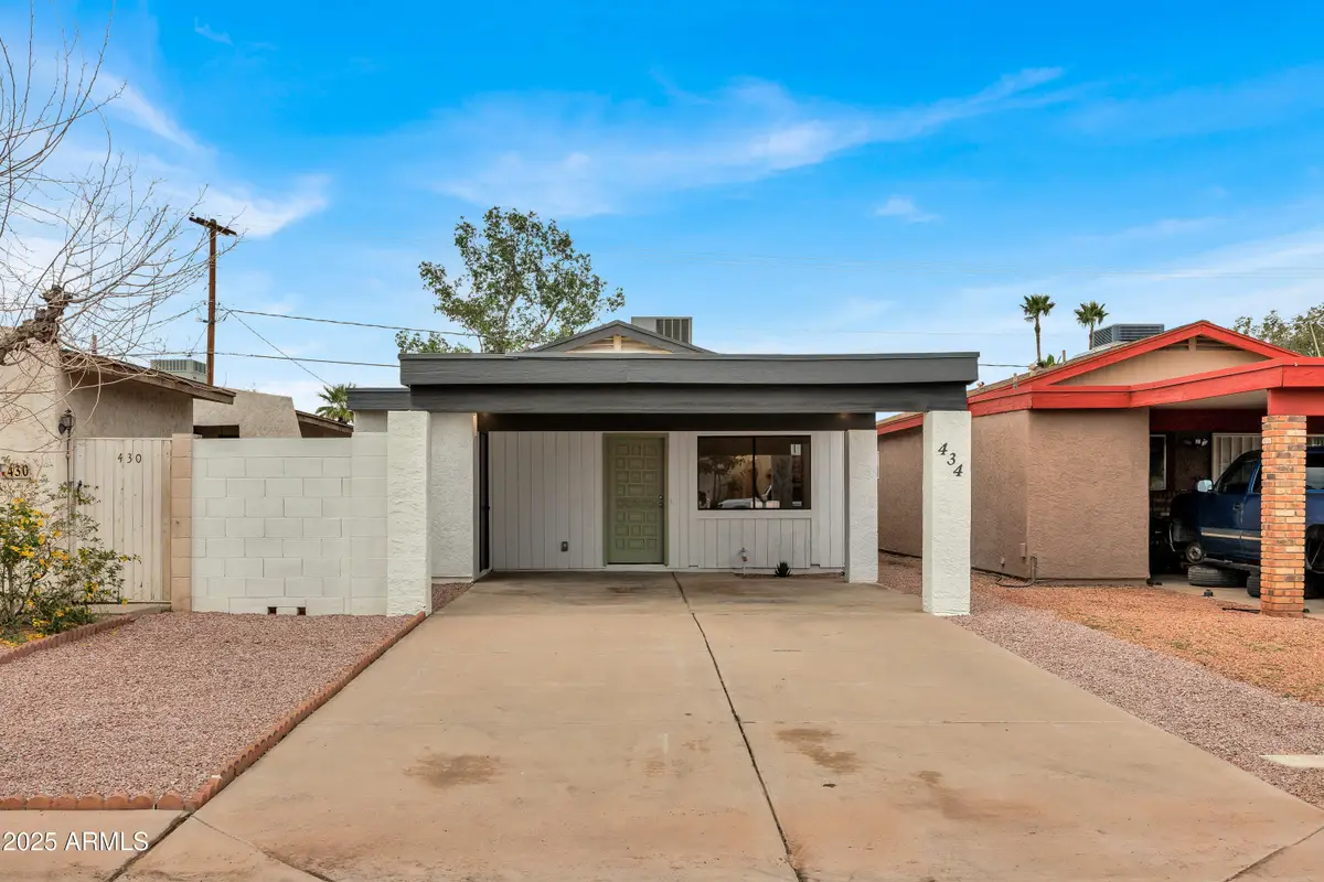 434 E Royal Palms Drive, Mesa, AZ 85203 - Image #1