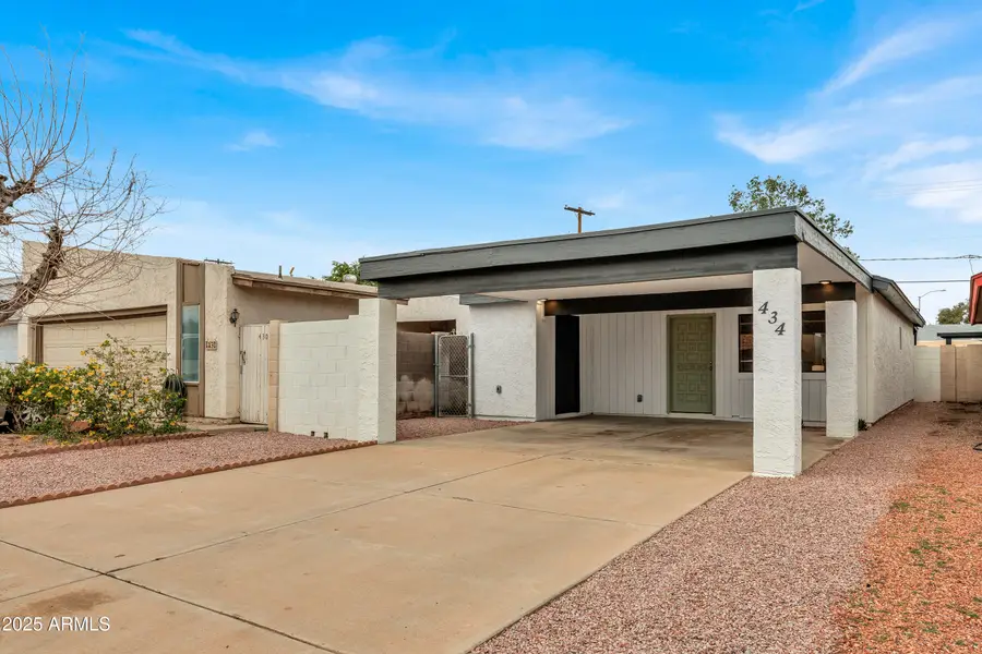 434 E Royal Palms Drive, Mesa, AZ 85203 - Image #2