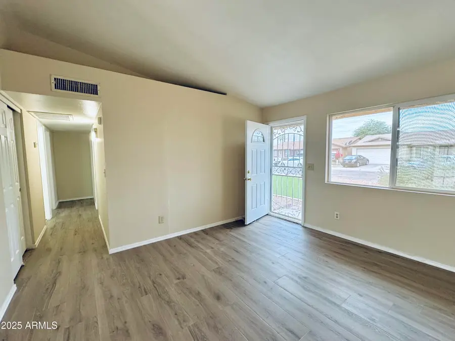 1417 S 66th Lane, Phoenix, AZ 85043 - Image #3