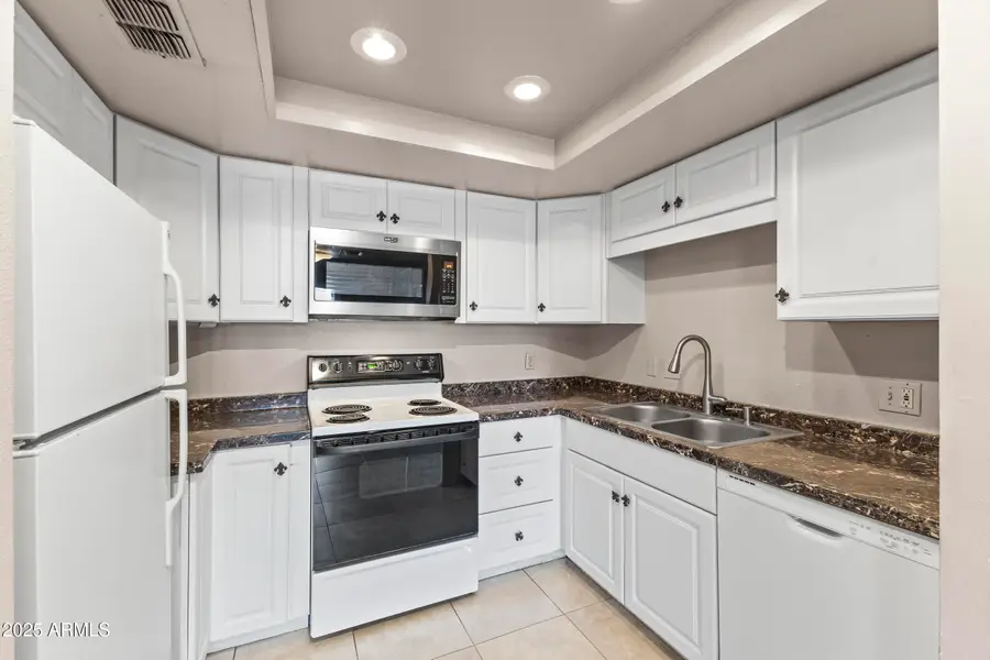 7920 E Camelback Road #303, Scottsdale, AZ 85251 - Image #3