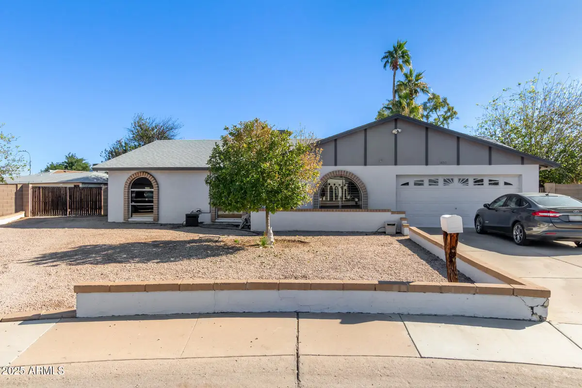 1800 W Rosewood Court, Chandler, AZ 85224 - Image #1