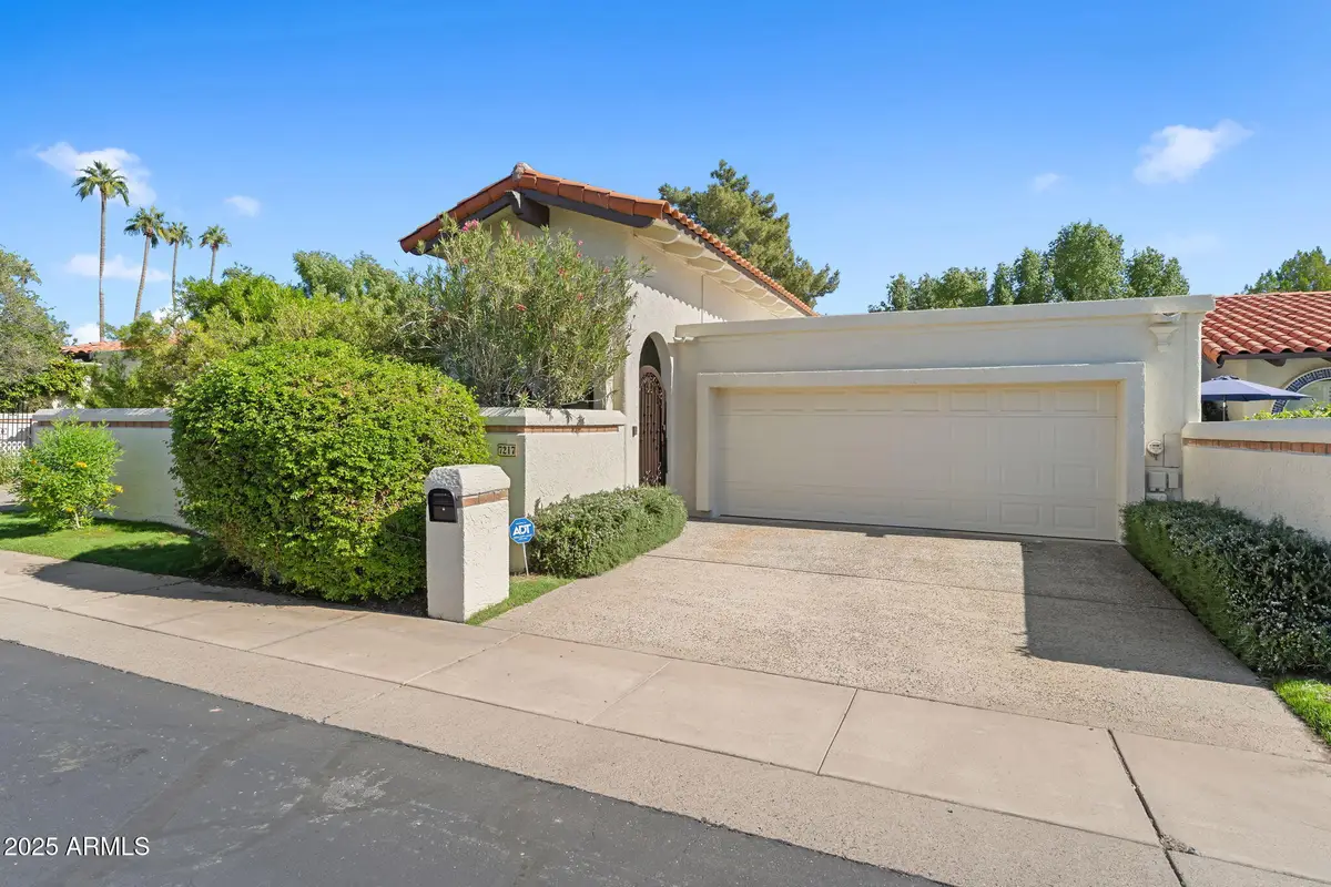 7217 N 6th Way, Phoenix, AZ 85020 - Image #1