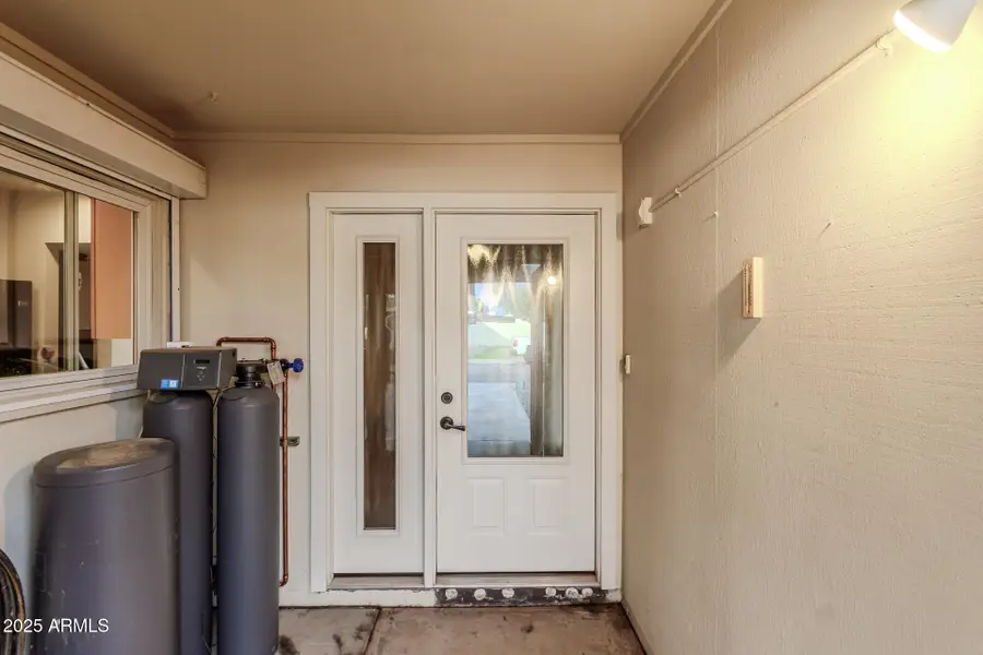 2612 S Azalea Drive, Tempe, AZ 85282 - Image #2