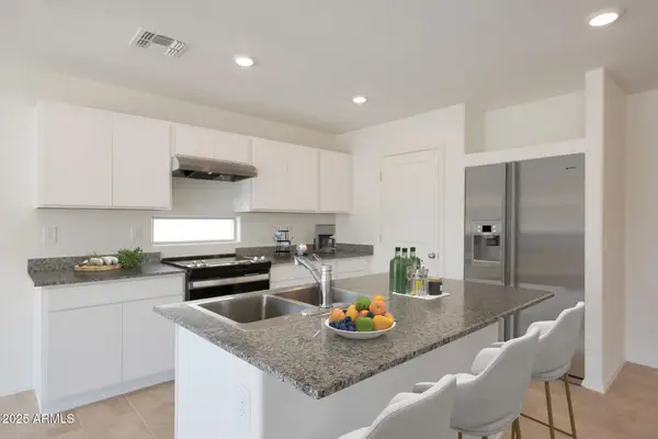 1370 W Tigua Way, Coolidge, AZ 85128