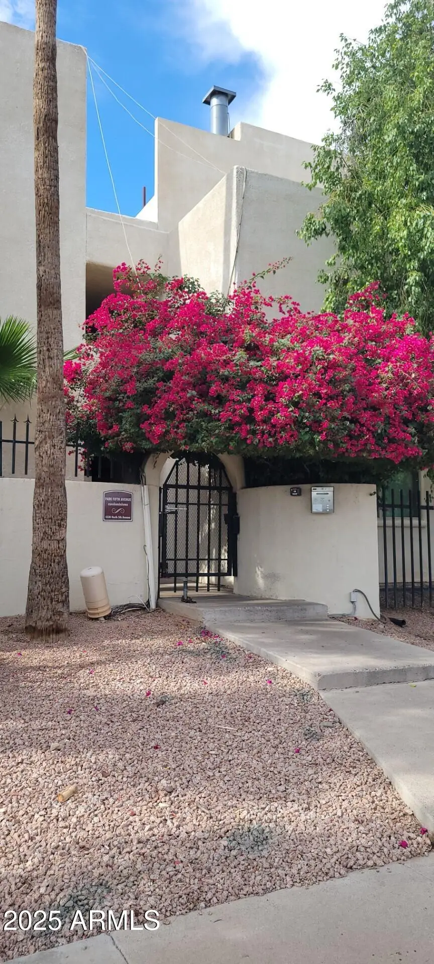 4330 N 5th Avenue #211, Phoenix, AZ 85013 - Image #1