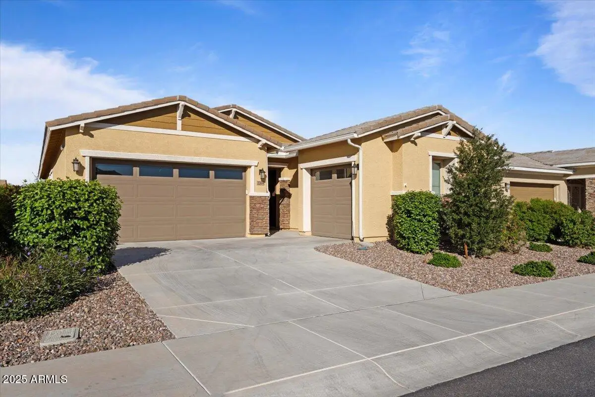 2264 E Isaiah Avenue, Gilbert, AZ 85298 - Image #1