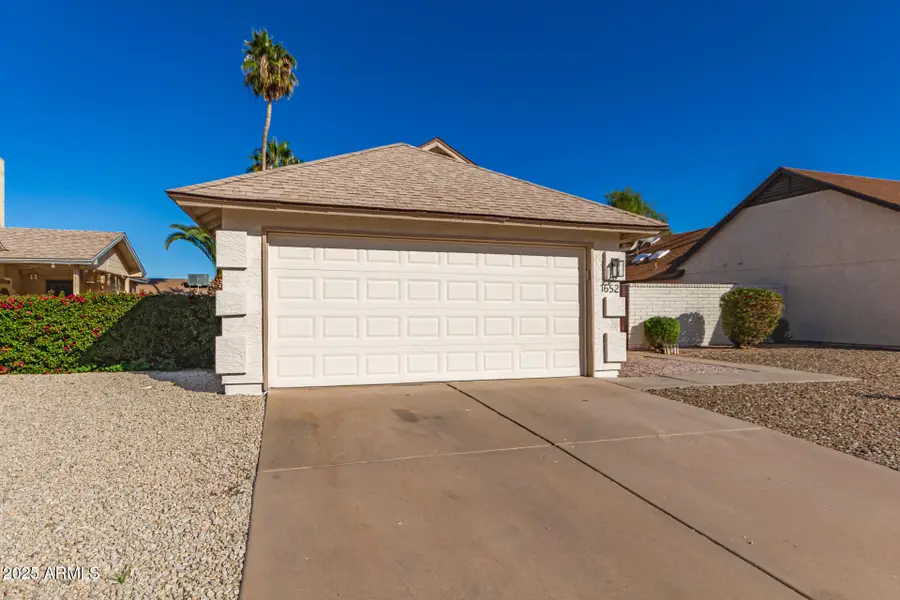 1652 E Juanita Avenue, Mesa, AZ 85204 - Image #2