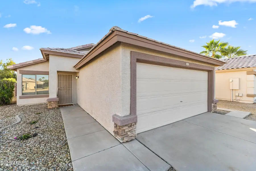 15707 W Elm Street, Surprise, AZ 85374 - Image #2