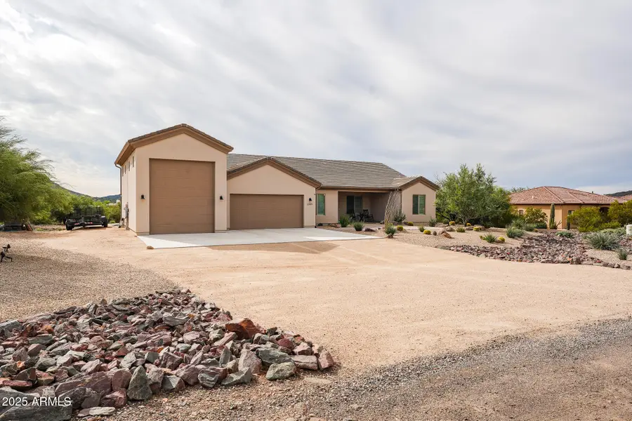 2049 E Gaffney Road, New River, AZ 85087 - Image #2
