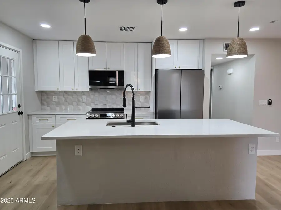 444 E 10th Avenue, Mesa, AZ 85204 - Image #2