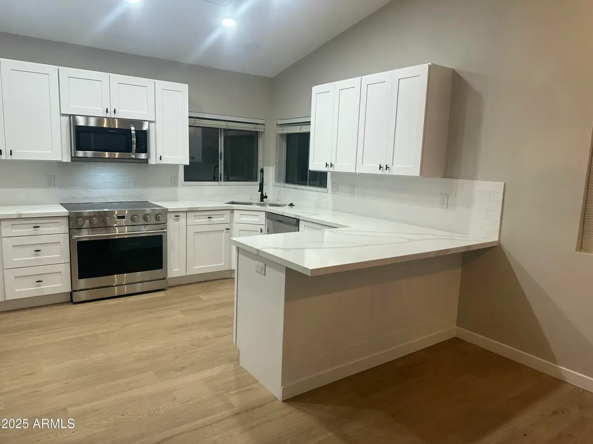 10409 E Windflower Court, Sun Lakes, AZ 85248 - Image #1