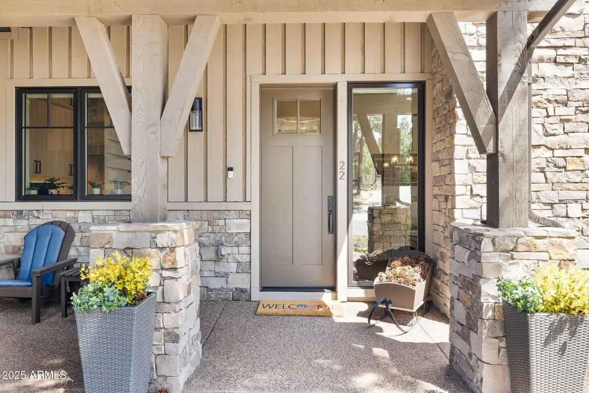 3009 S Tourmaline Drive #22, Flagstaff, AZ 86005 - Image #1