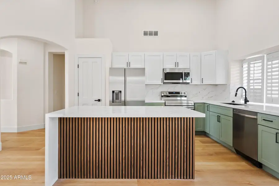 386 W Pecan Place, Tempe, AZ 85284 - Image #2