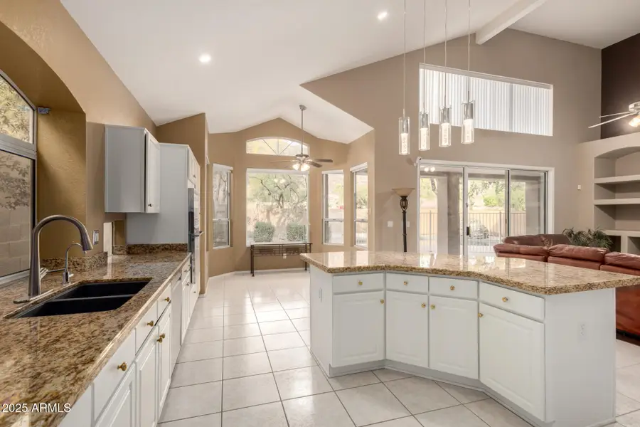 908 E Mountain Sage Drive, Phoenix, AZ 85048 - Image #3