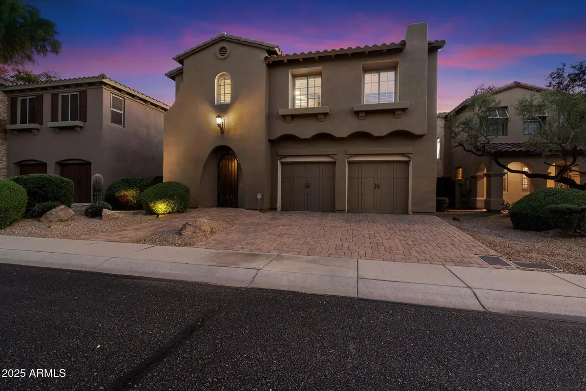 3973 E Hummingbird Lane, Phoenix, AZ 85050 - Image #1
