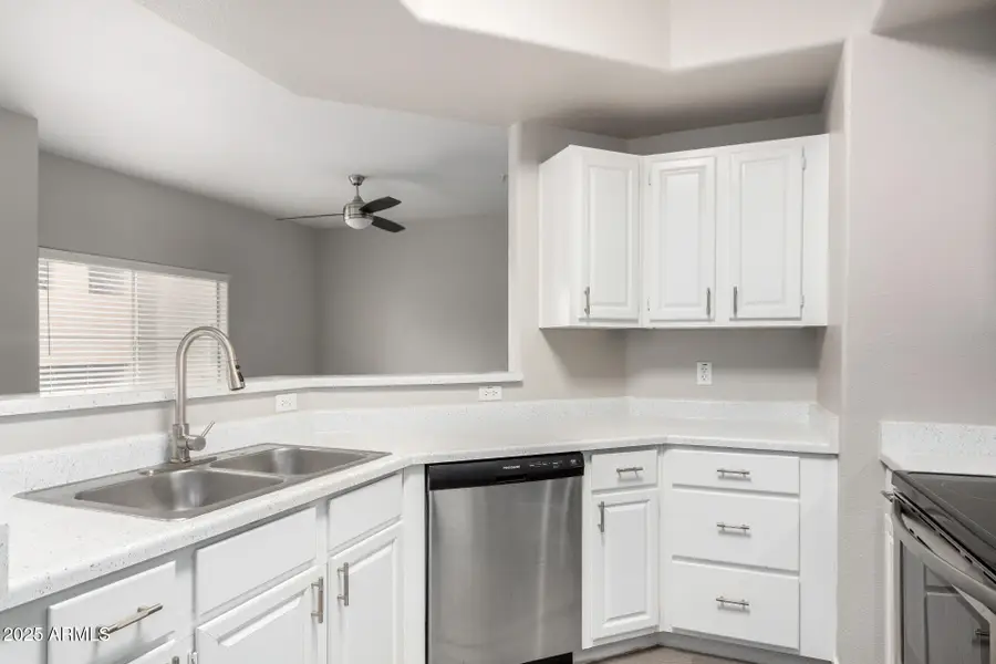 13700 N Fountain Hills Boulevard #217, Fountain Hills, AZ 85268 - Image #3