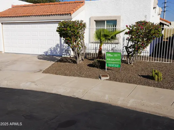 9235 N 51st Lane, Glendale, AZ 85302