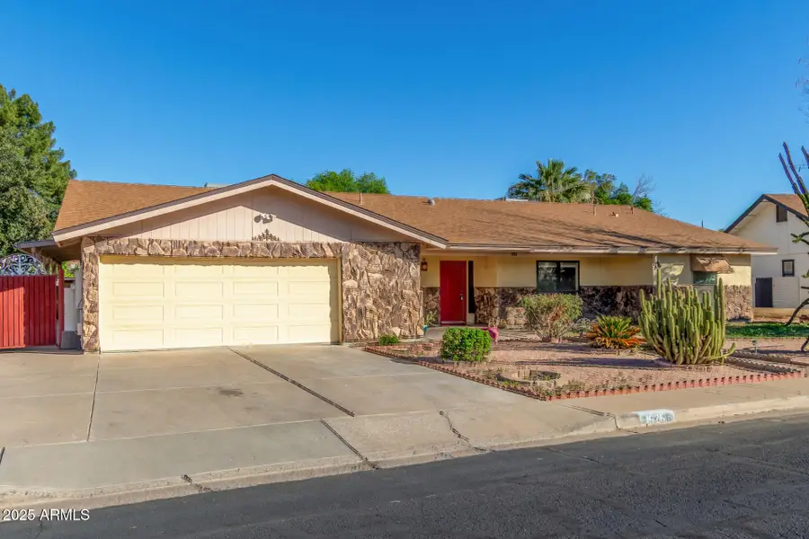 1626 E Garnet Avenue, Mesa, AZ 85204 - Image #3