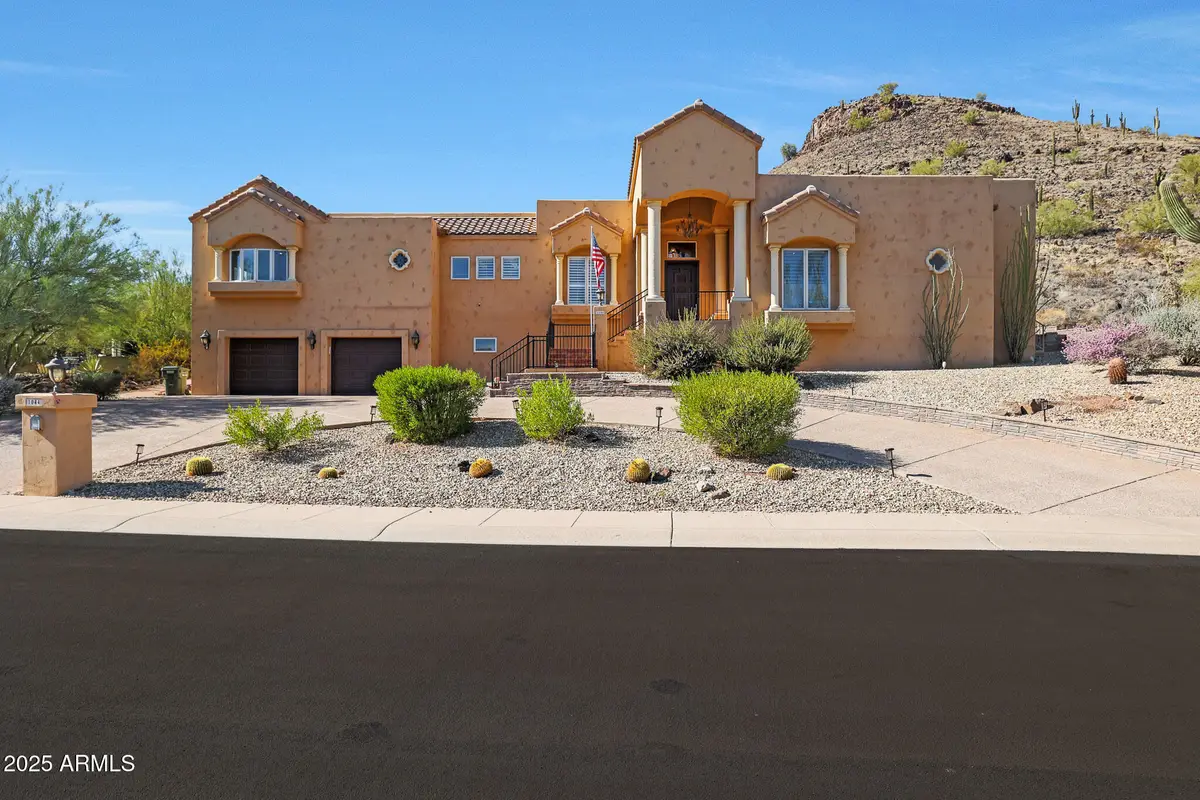 1044 W Indian Hills Place, Phoenix, AZ 85023 - Image #1